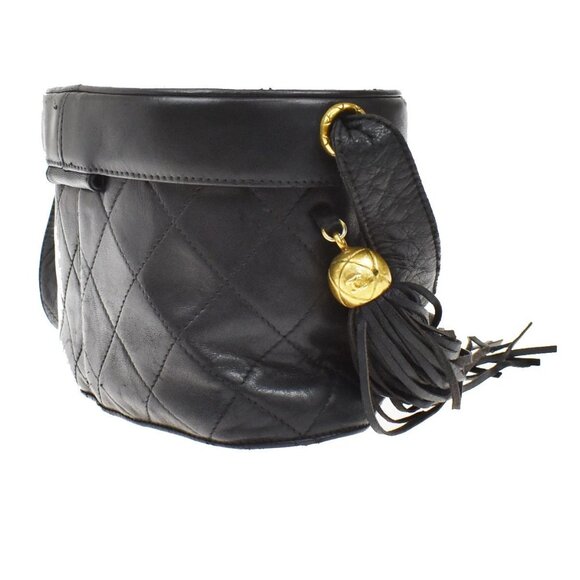 CHANEL CC Logo Matelasse Tassel Shoulder Vanity Bag Leather Black Italy 95KB241 - Picture 5 of 16